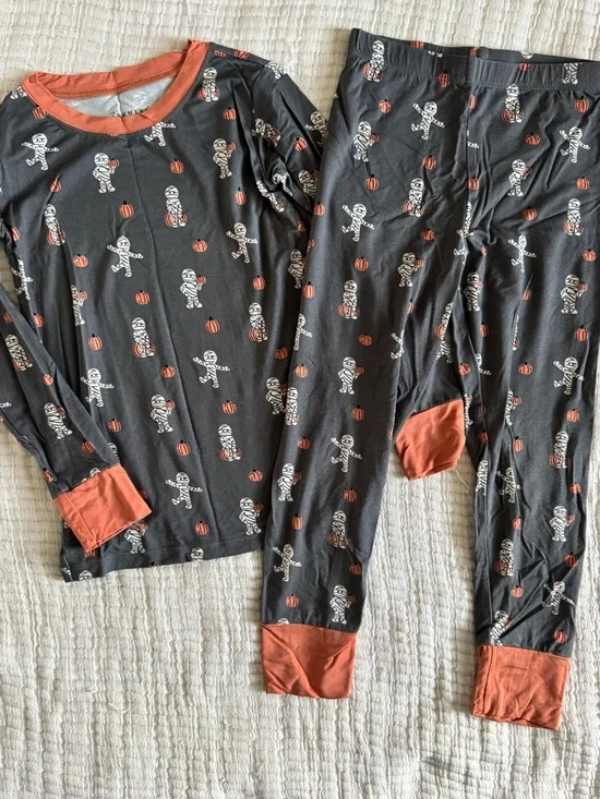 In My Jammers Mummies ( Mom & Kid Bundle! ) - Picture 2 of 3